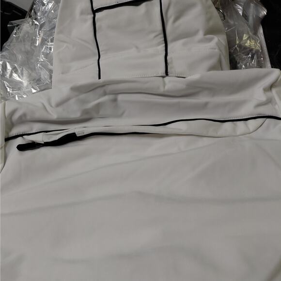 PinFin Womens Hooded Windbreaker Jacket Sz Medium White Outdoor Hiking Rain Coat - Picture 14 of 14